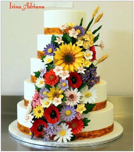 Весільний партіотичний торт