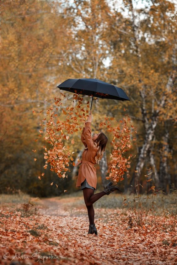 ідеї осінньої фотосесії з парасолькою