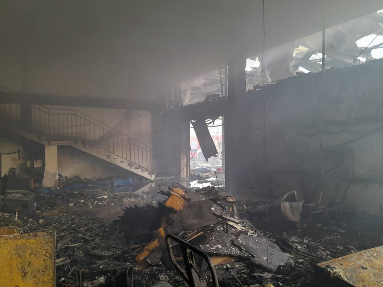 зруйнований склад гуманітарної допомоги в Херсоні
