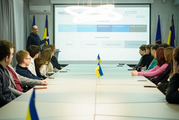 Навчальний процес з інженерії програмного забезпечення у Державному університеті 'Житомирська політехніка”