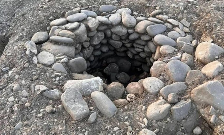 Ритуальній колодец
