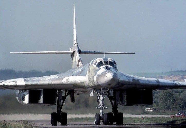 Ту-160